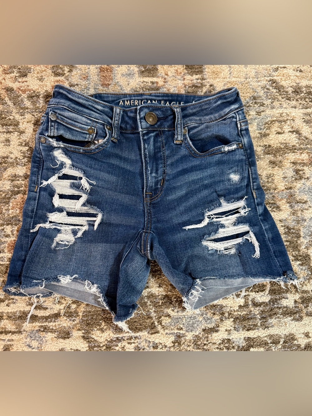 American Eagle Next Level Stretch Distressed Shorts Size 2